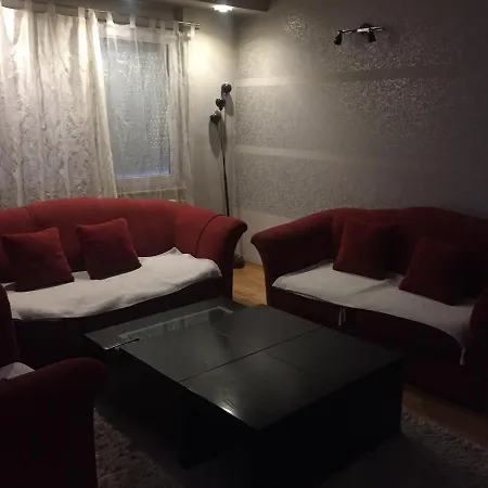 아파트 Duplex Near City Center *